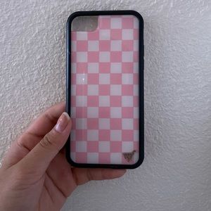 Pink Checkered Wildflower Case (iPhone 6/6s/7/8)